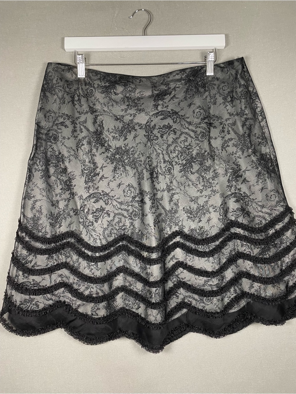 VTG Kay Unger NY 100% Silk Mesh Floral Toile Midi Skirt 16 Whimsigoth Ruffle